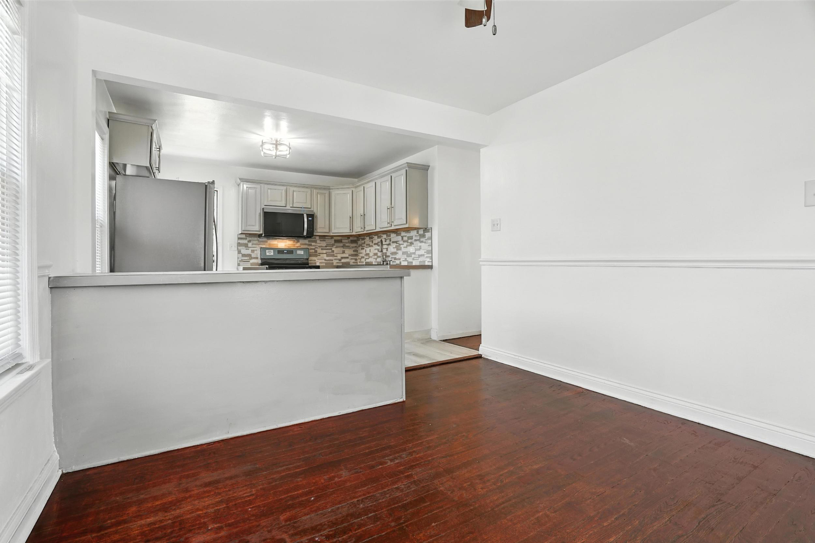 228 E 141st Street