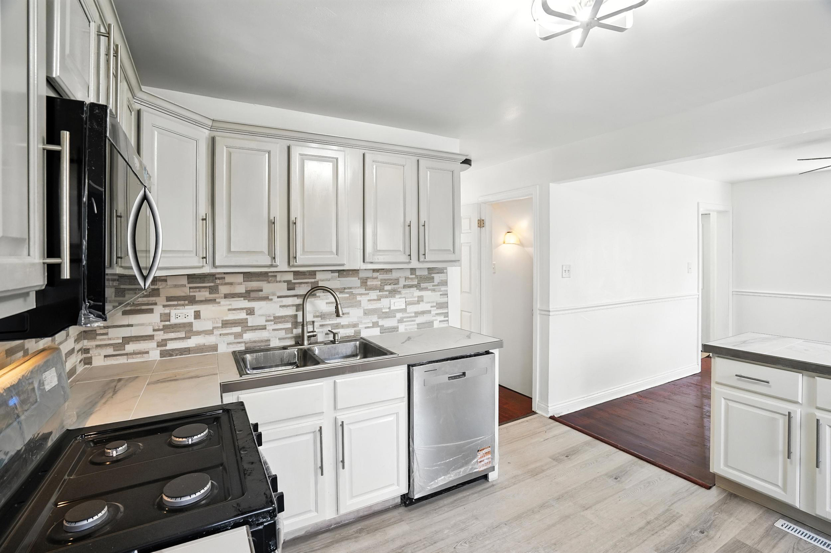 228 E 141st Street