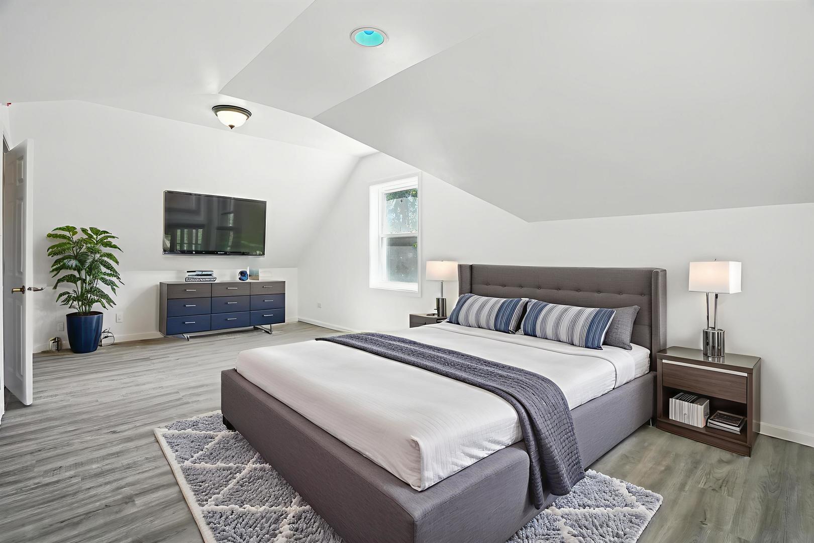228 E 141st Street