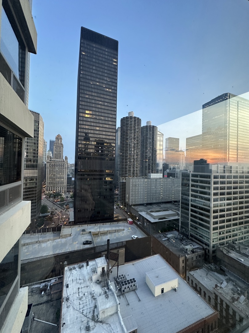 440 N Wabash Avenue Unit: 2803