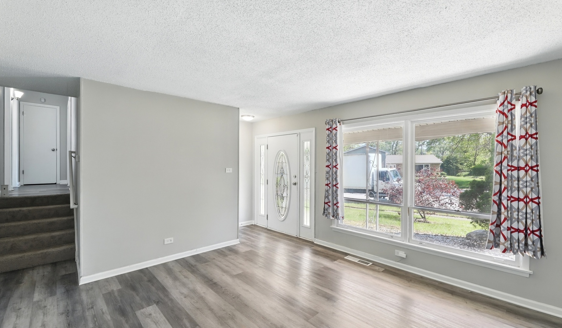 17704 Grandview Drive