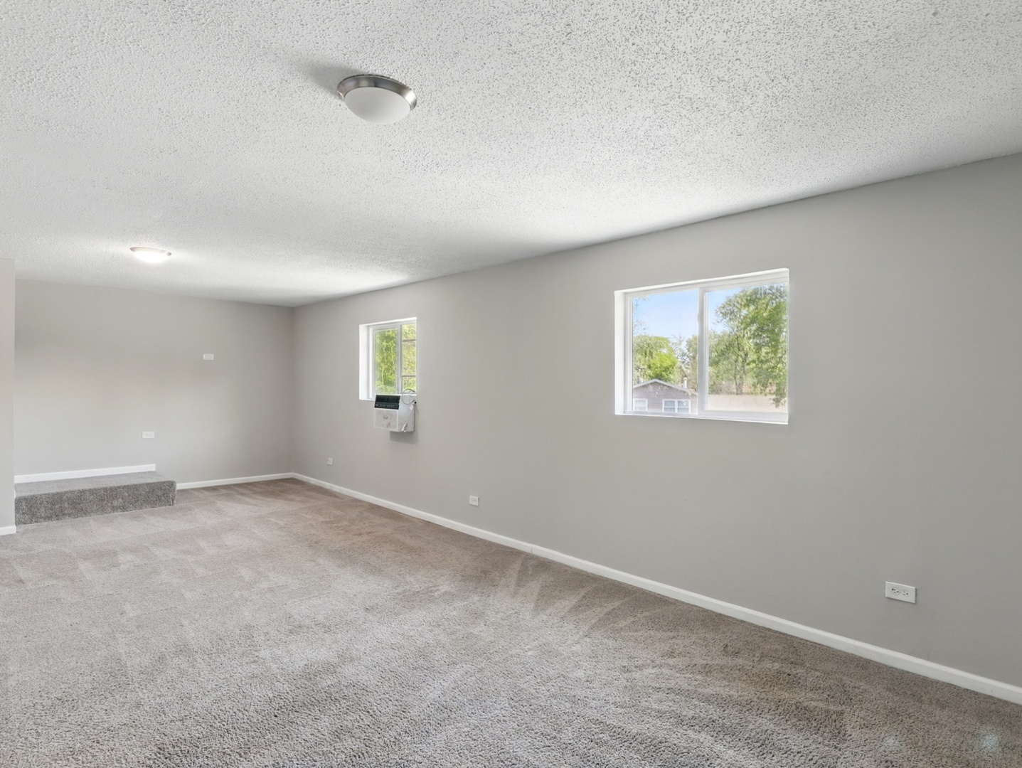 17704 Grandview Drive