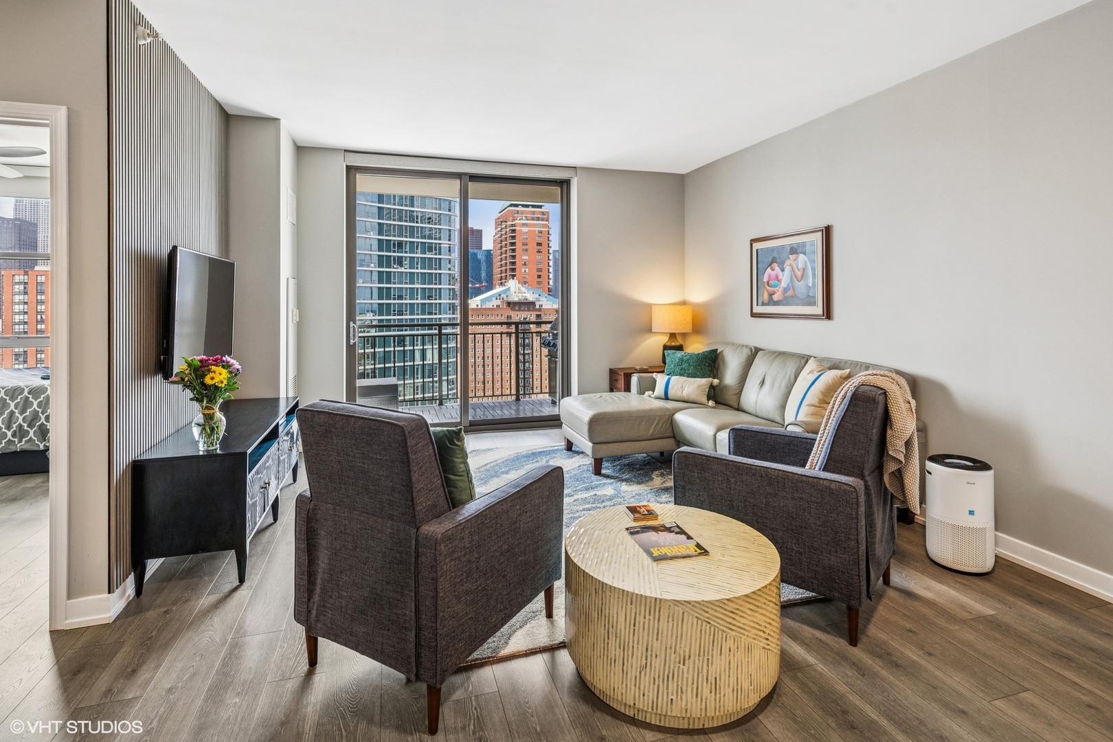 1101 S State Street Unit: 2202