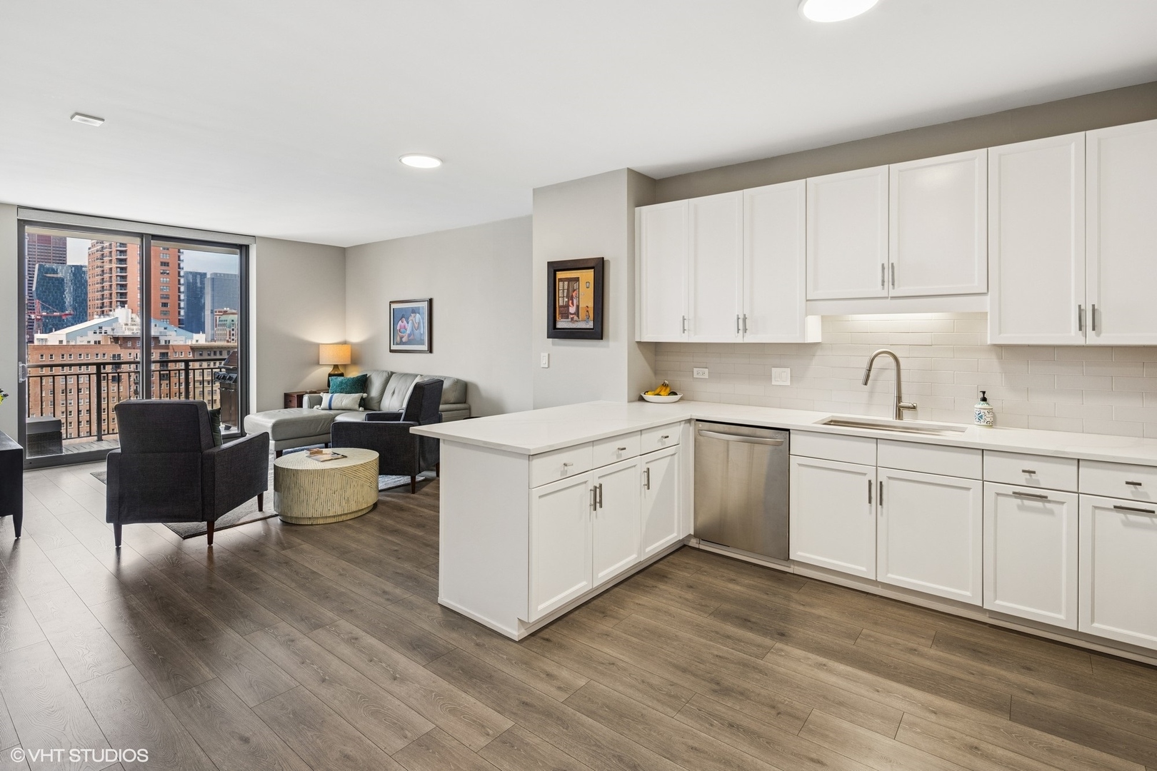 1101 S State Street Unit: 2202