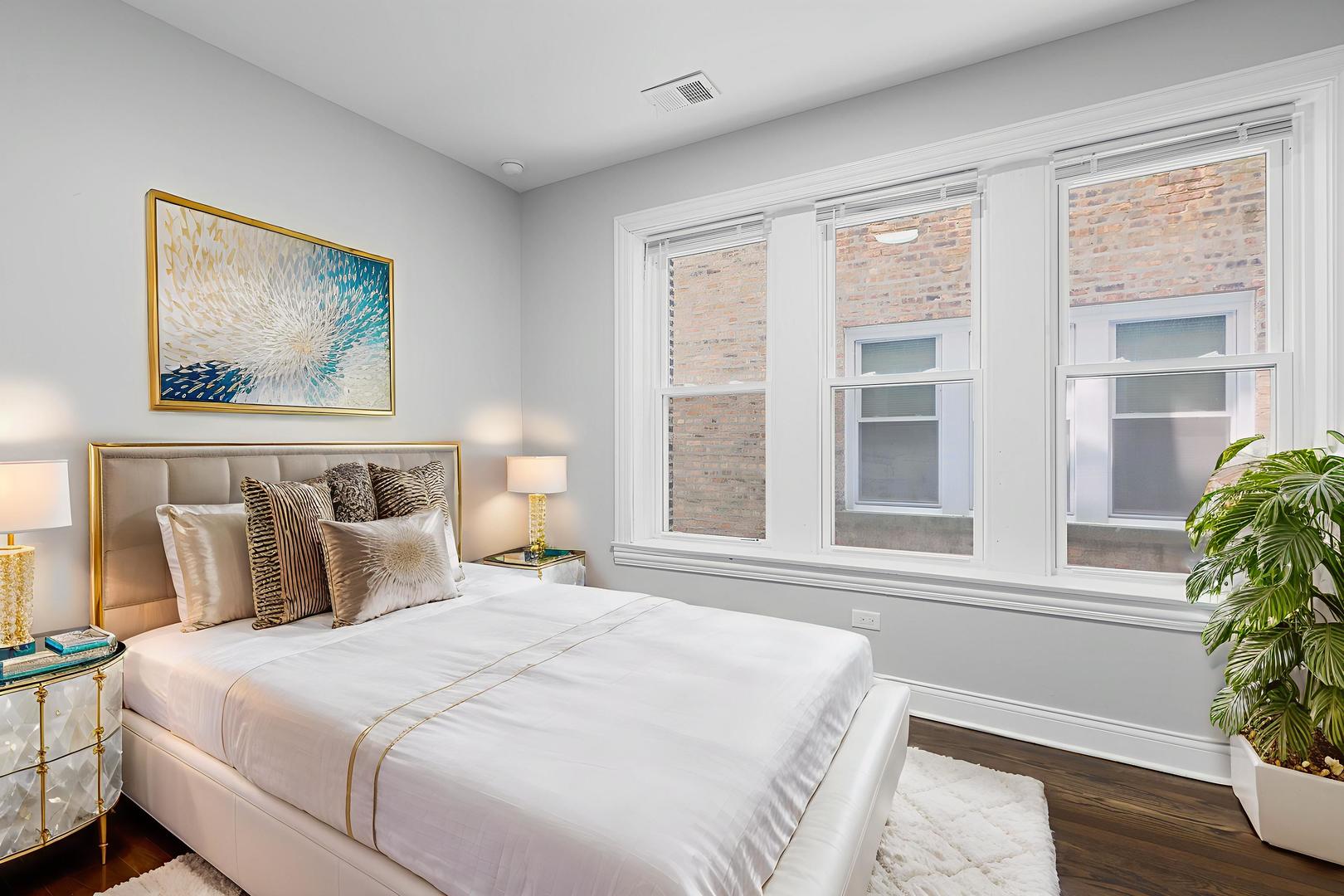 8129 S Maryland Avenue Unit: 1