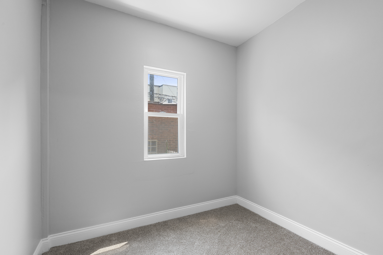 8129 S Maryland Avenue Unit: 1