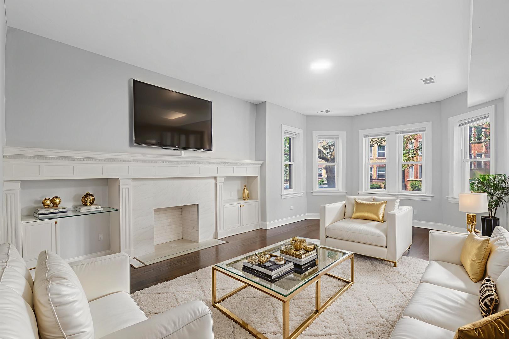 8129 S Maryland Avenue Unit: 1