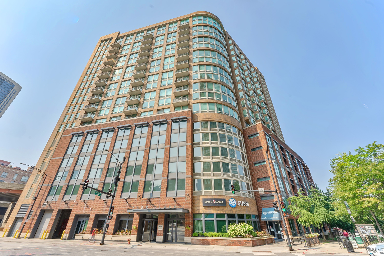 600 N Kingsbury Street Unit: 506