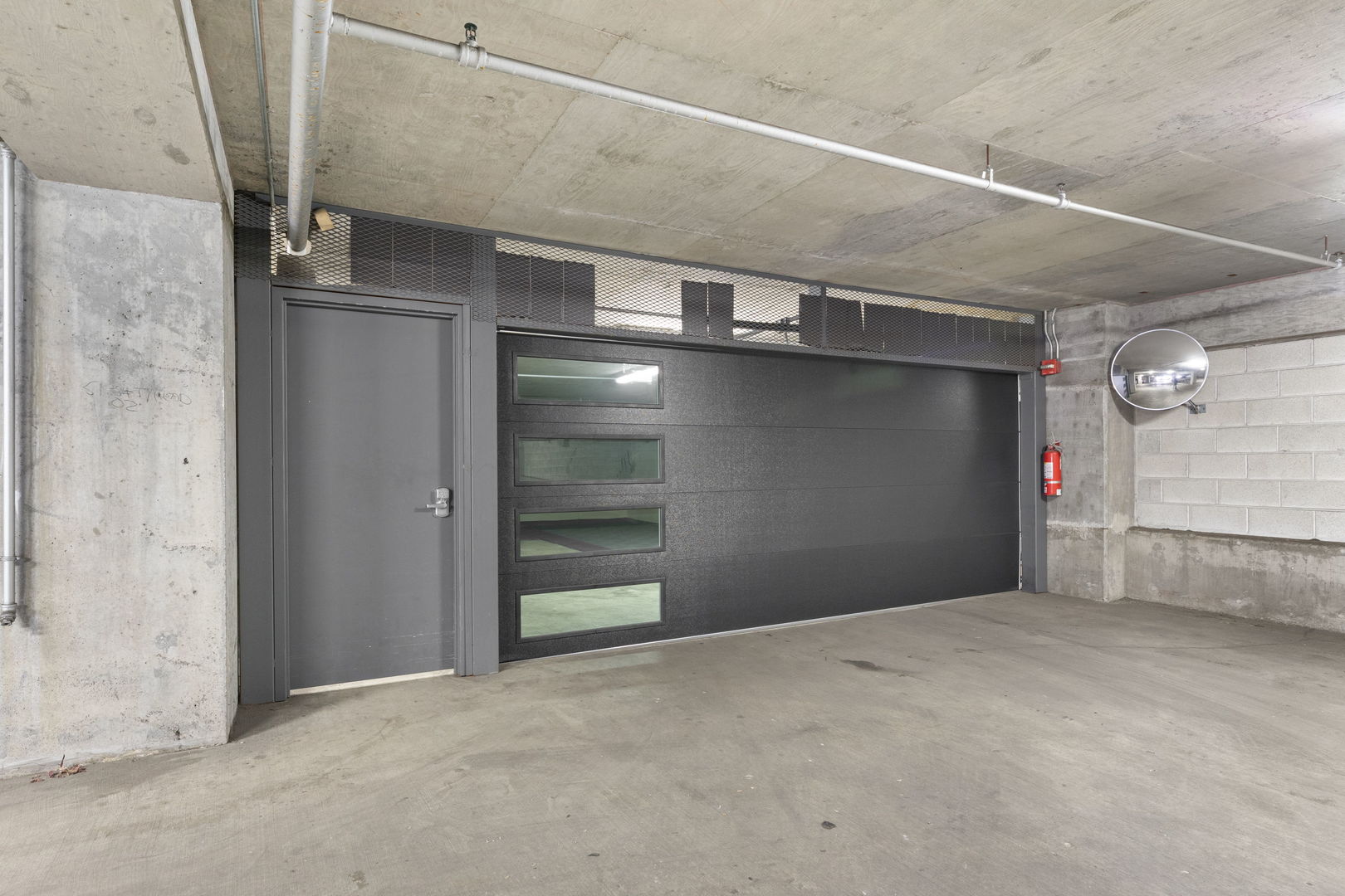 600 N Kingsbury Street Unit: 506