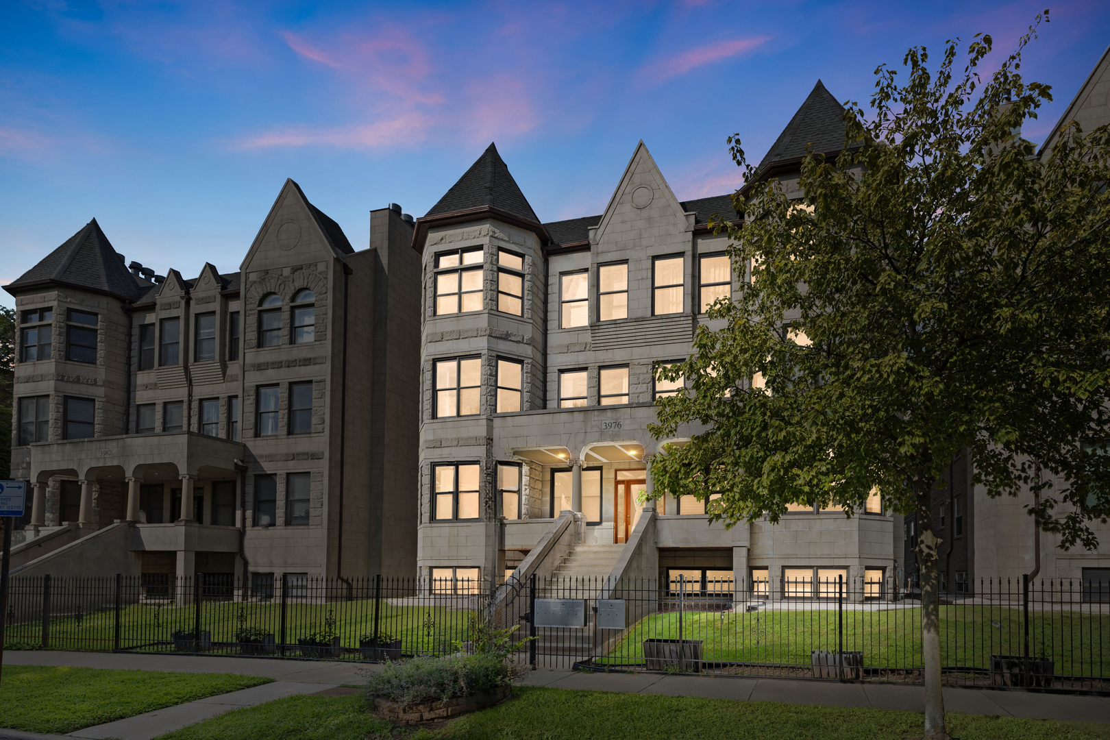 3976 S Ellis Avenue Unit: GS