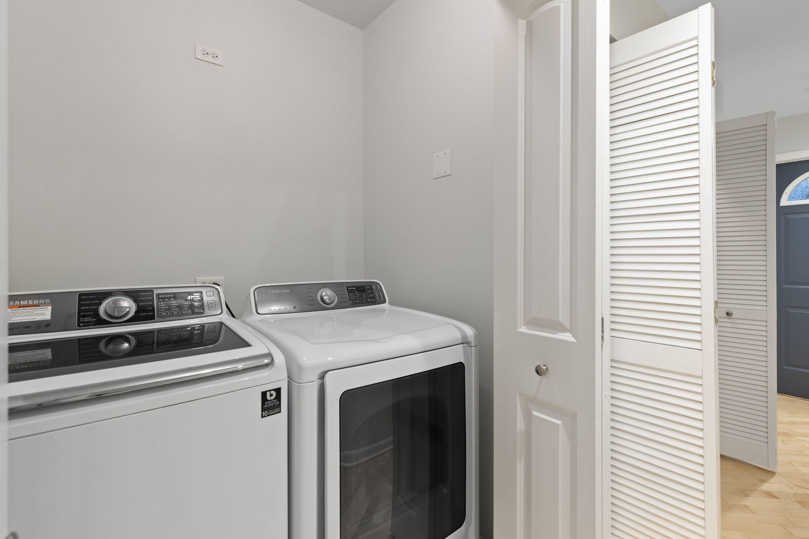 3976 S Ellis Avenue Unit: GS