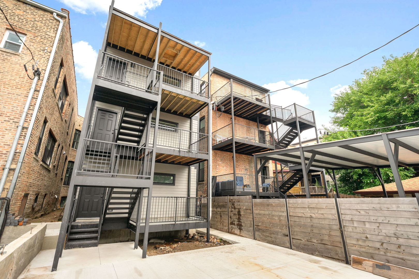 4027 S Vincennes Avenue Unit: 2