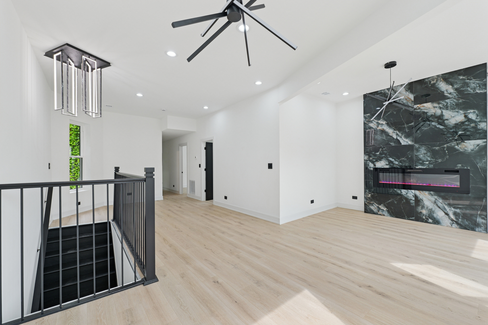 6430 S Eberhart Avenue