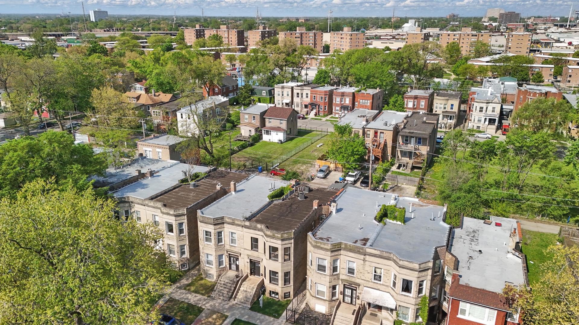 6430 S Eberhart Avenue