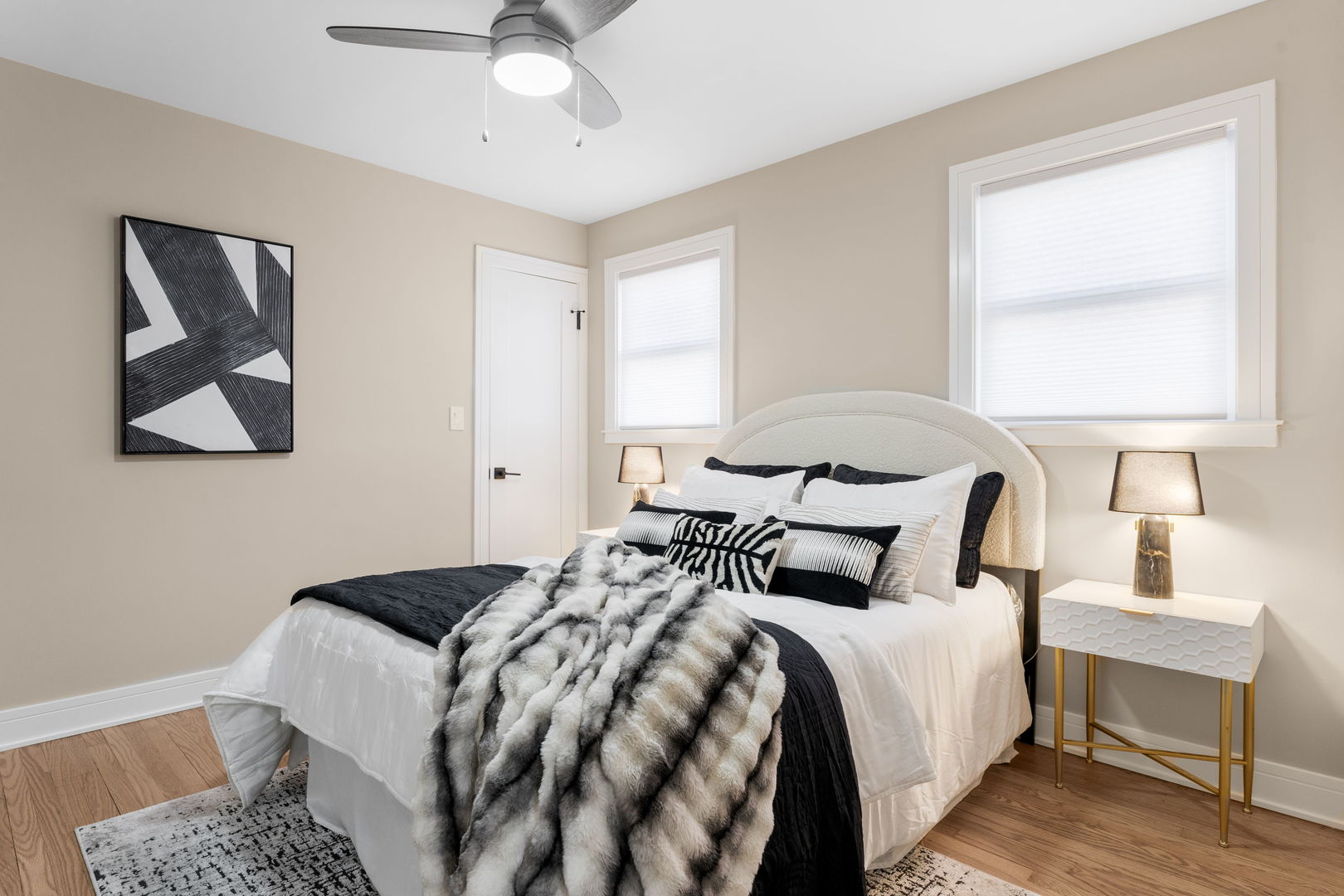 8549 S Indiana Avenue