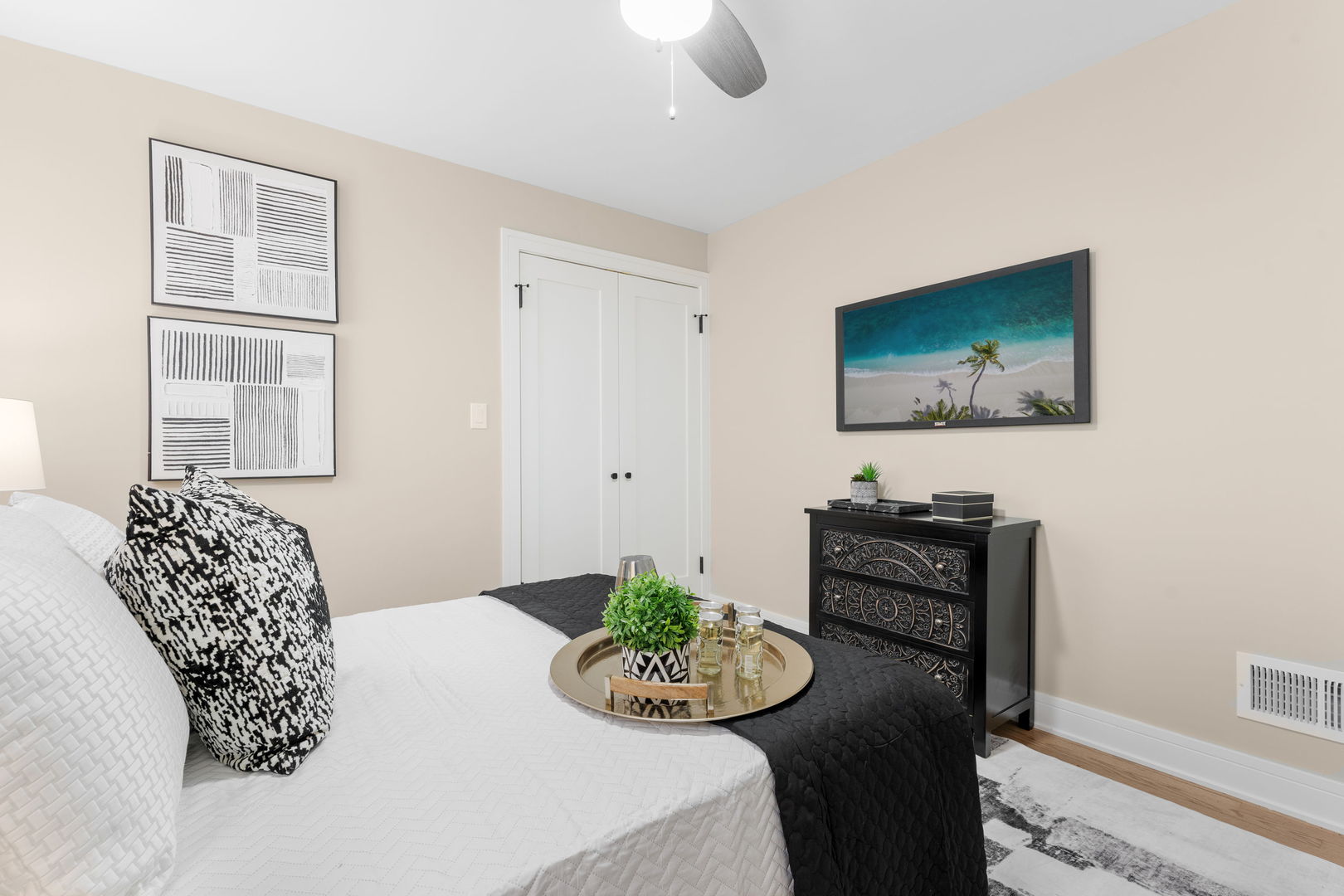 8549 S Indiana Avenue