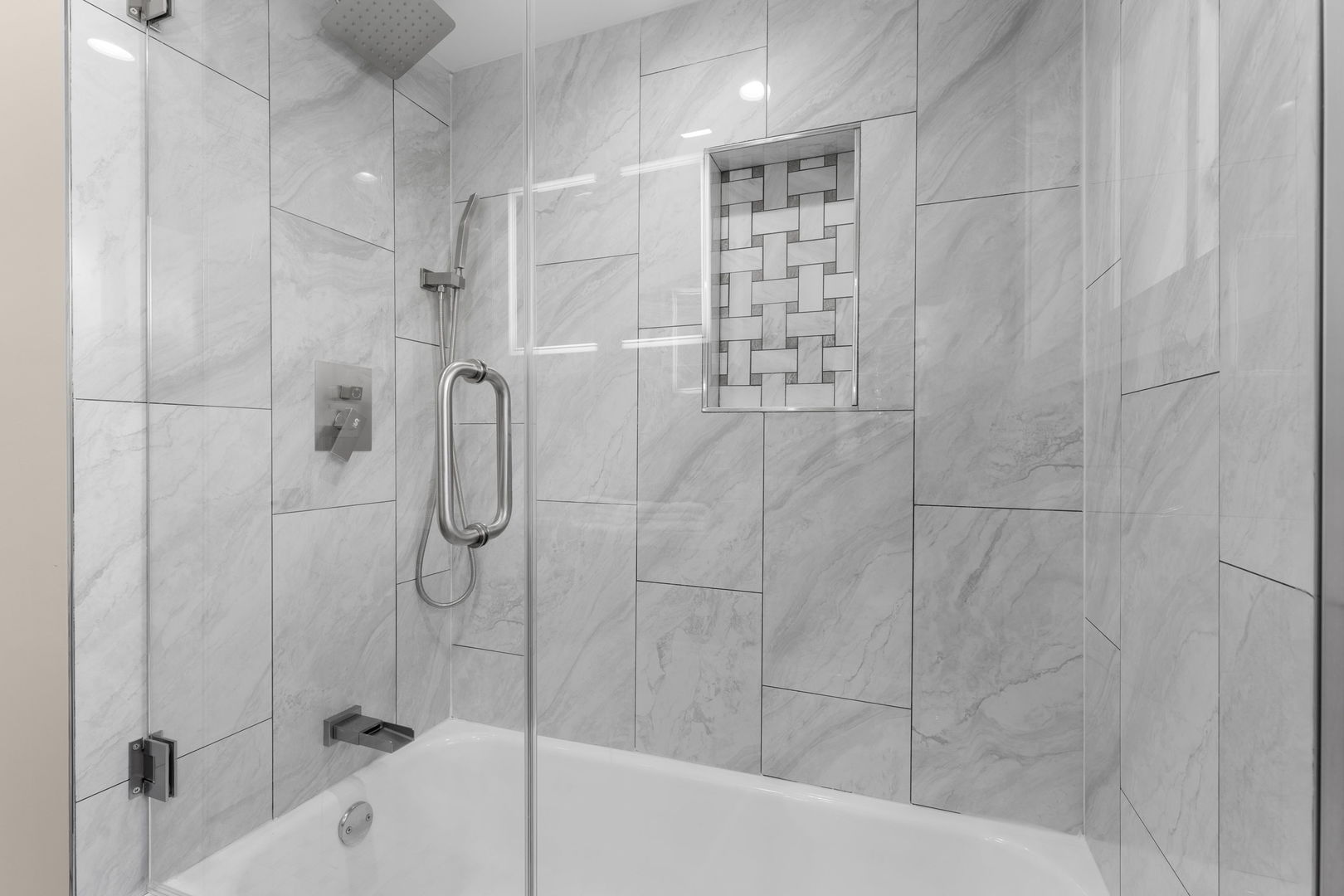 8549 S Indiana Avenue