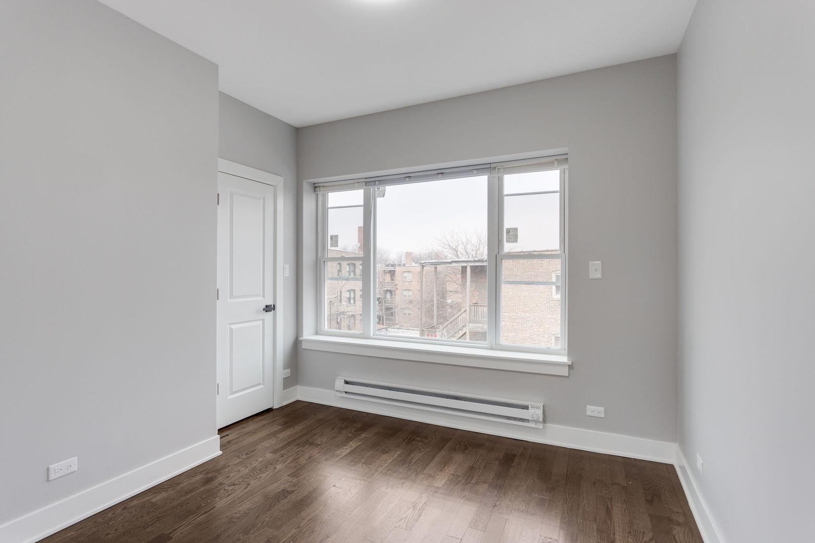 8022 S Ellis Avenue Unit: 1B