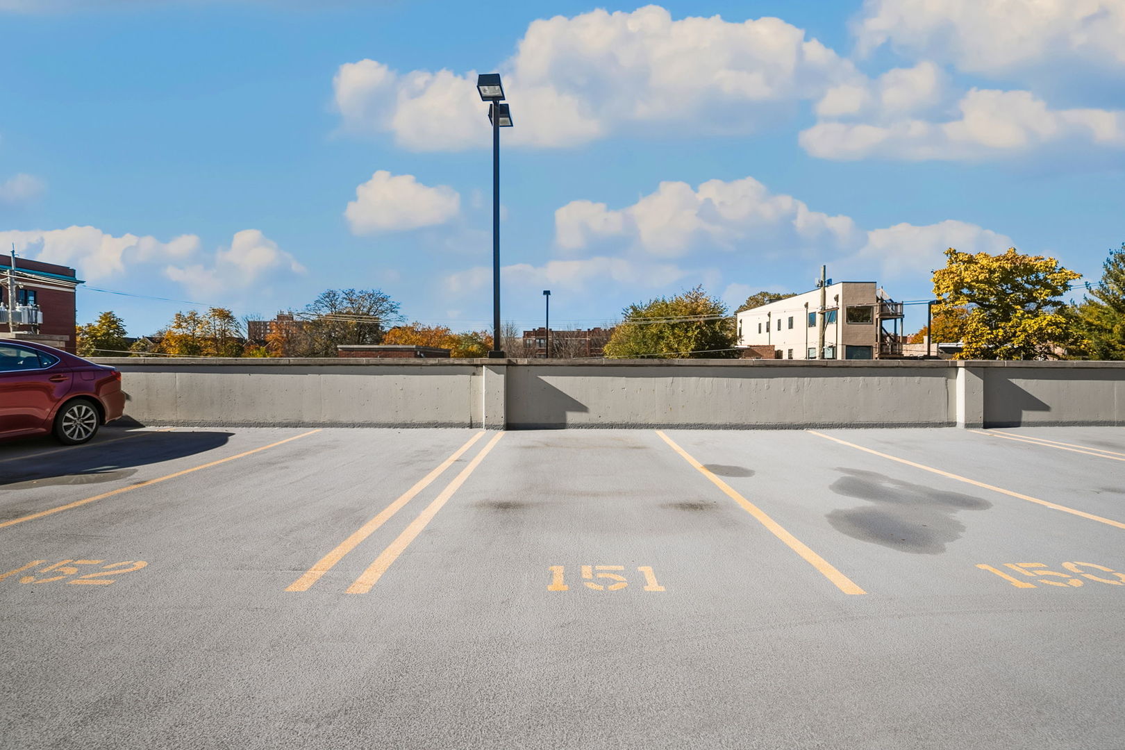 1000 E 53rd Street Unit: 219