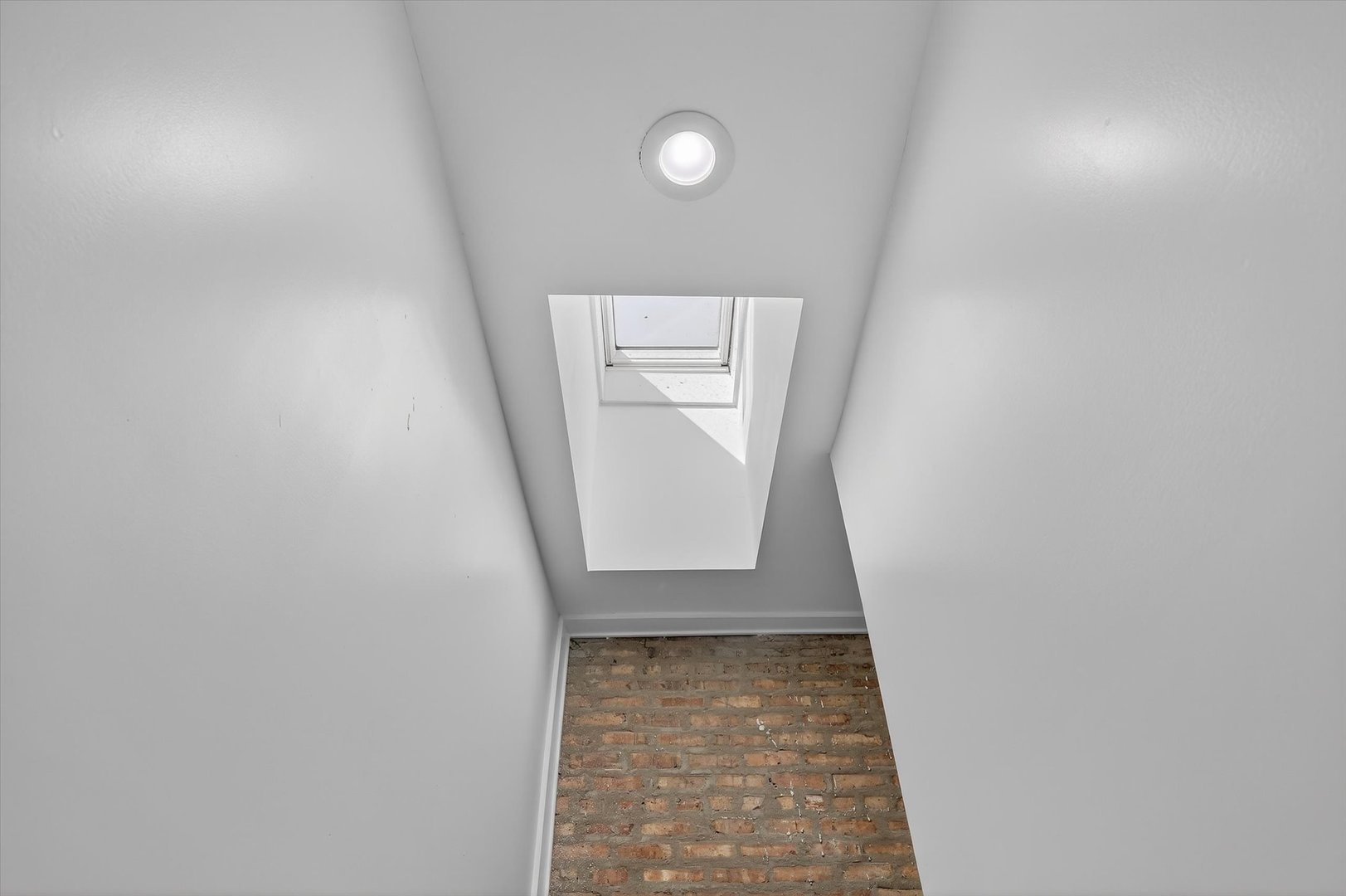 7558 S Harvard Avenue