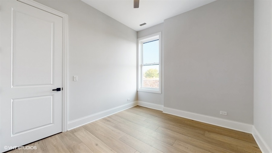 4023 S Vincennes Avenue Unit: 3