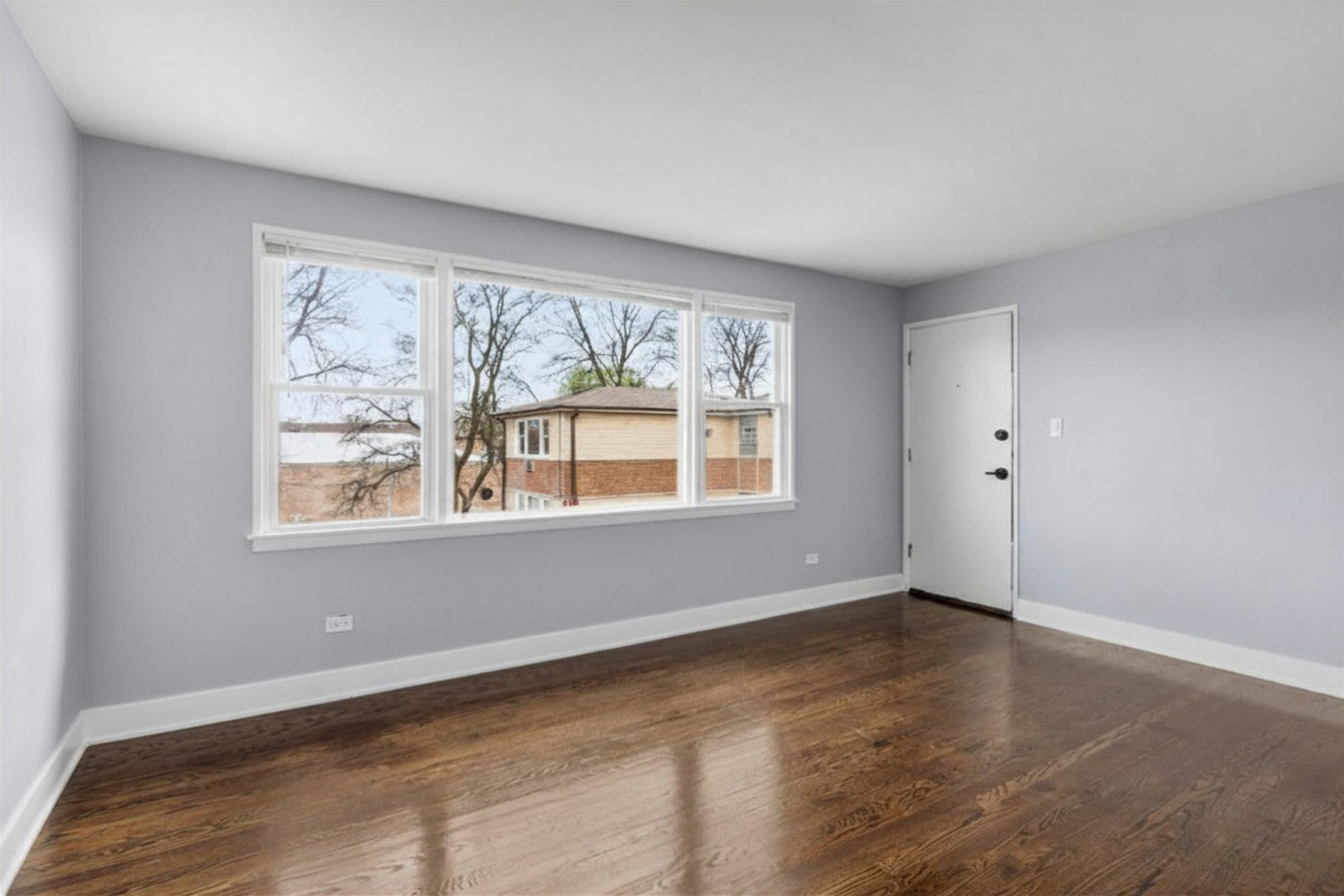 7900 S Merrill Avenue Unit: 3E