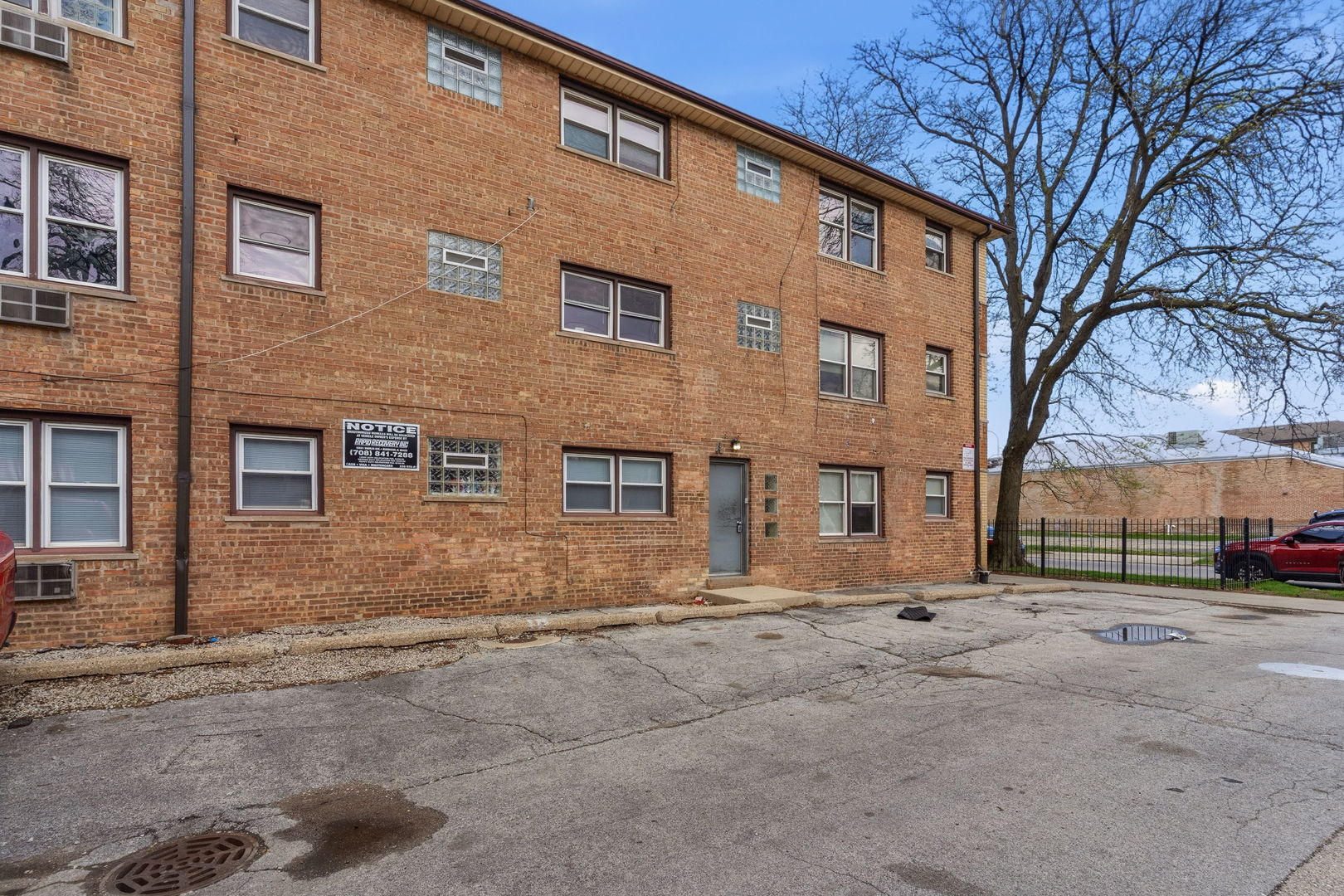 7900 S Merrill Avenue Unit: 3E