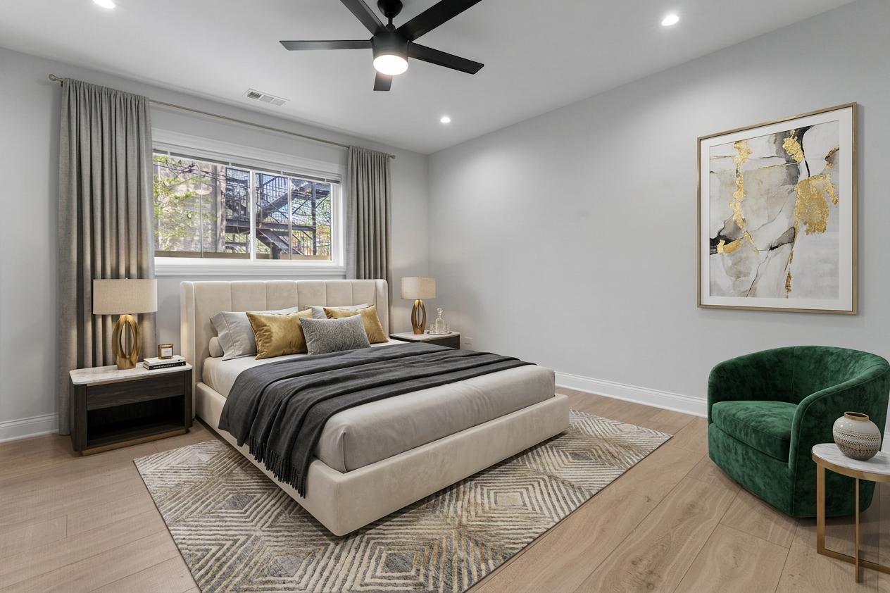4817 S Wabash Avenue Unit: 2