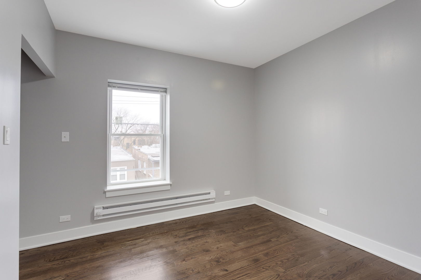 8022 S Ellis Avenue Unit: 3B