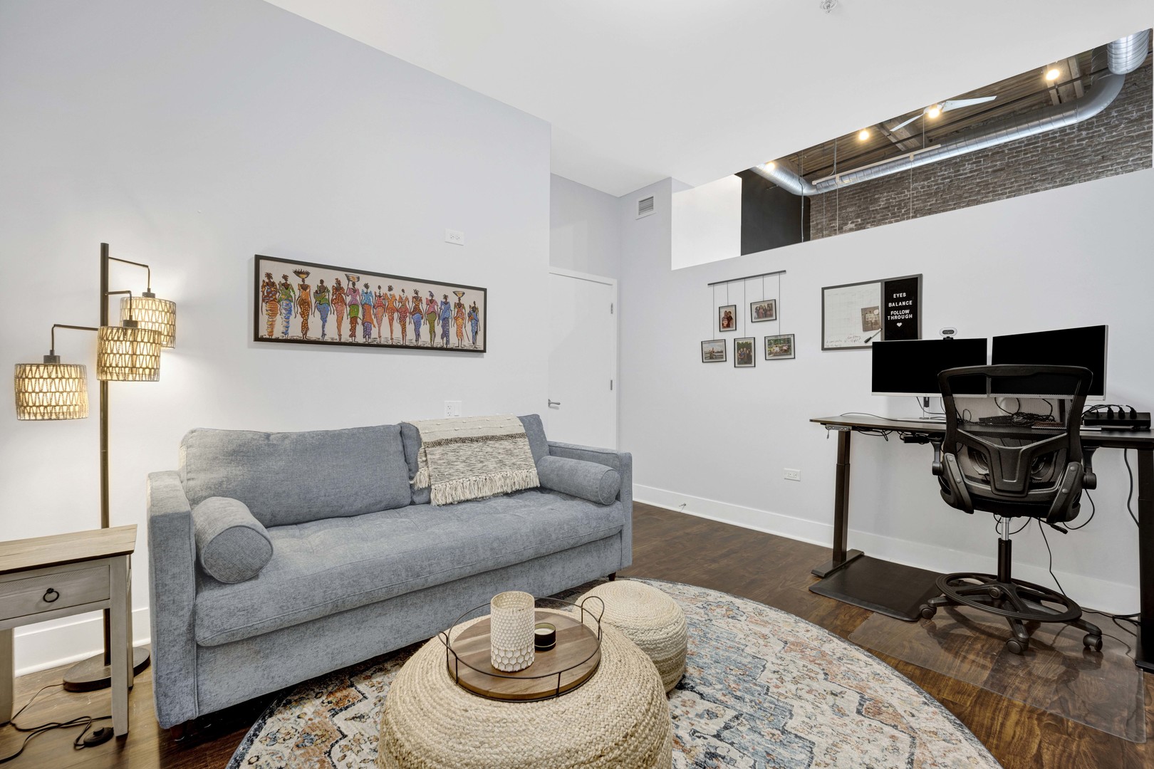 2303 S MICHIGAN Avenue Unit: 507