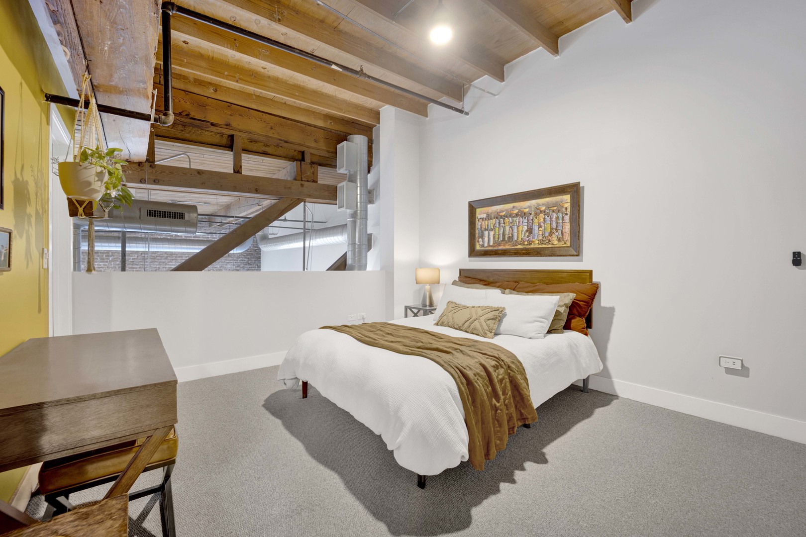 2303 S MICHIGAN Avenue Unit: 507