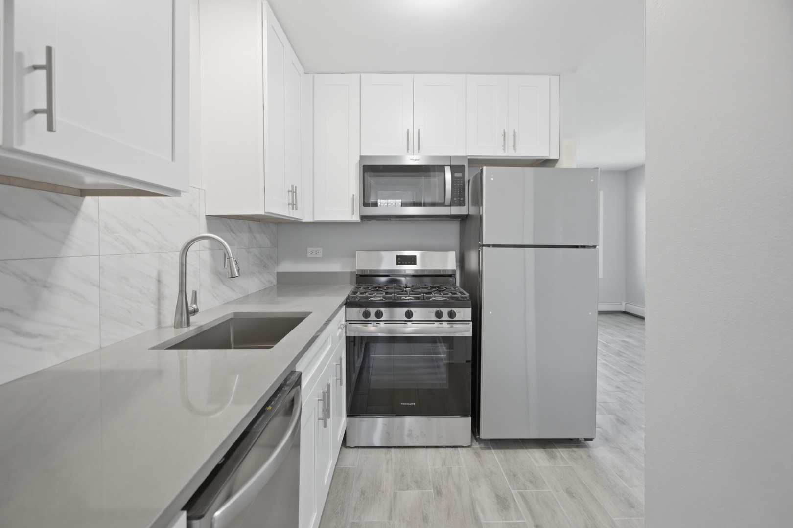 2537 E 83rd Street Unit: 207