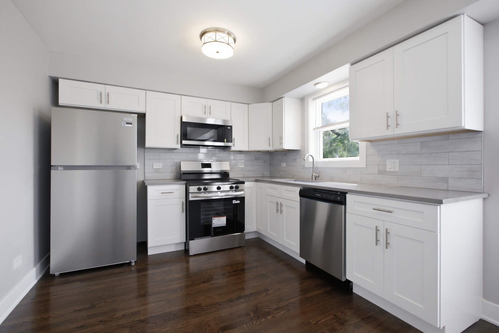 7900 S Merrill Avenue Unit: 2A