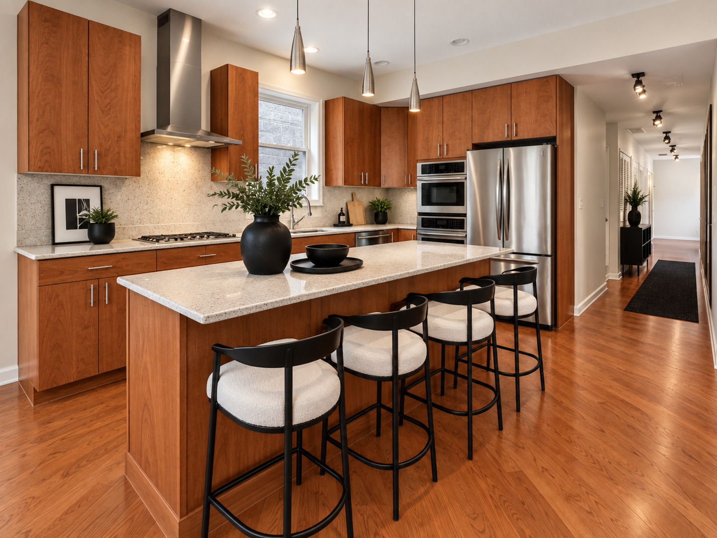 4427 S Oakenwald Avenue Unit: 4