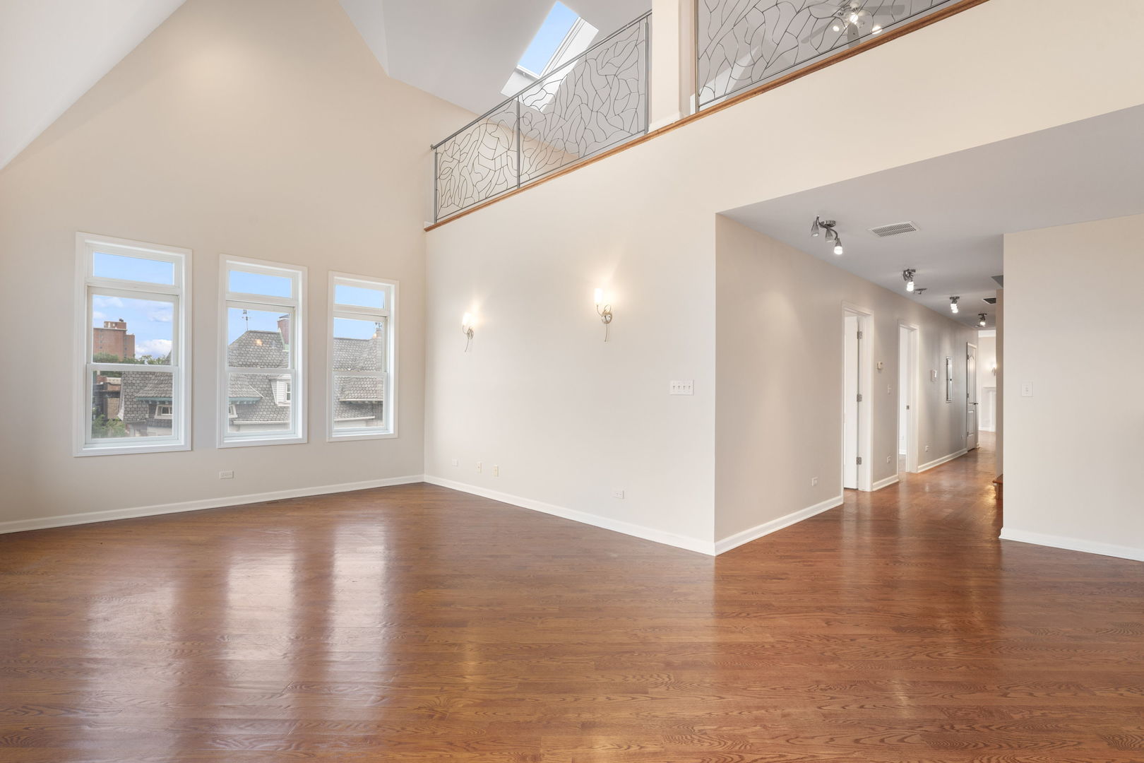 4427 S Oakenwald Avenue Unit: 4