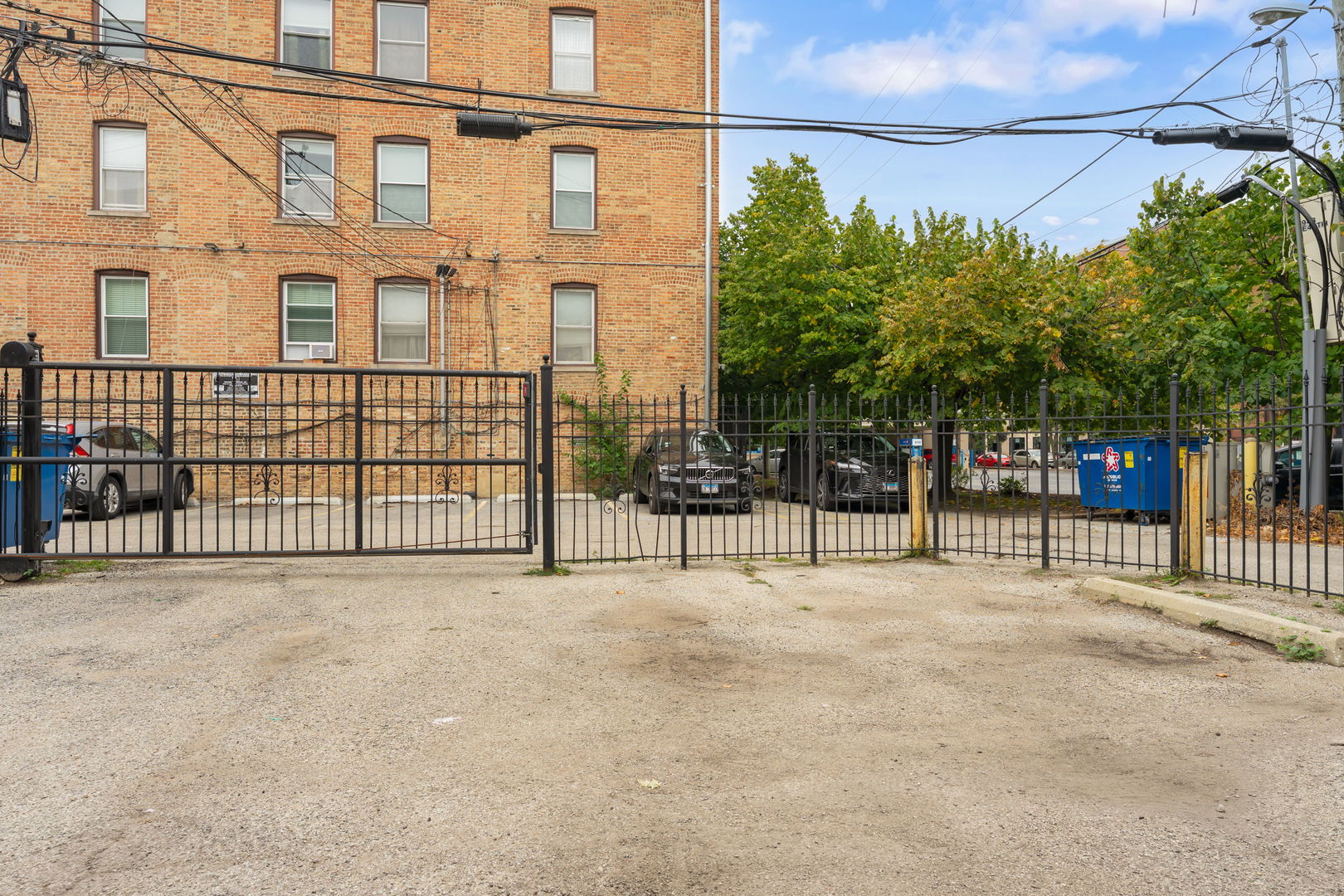 4710 S Ellis Avenue Unit: 3N