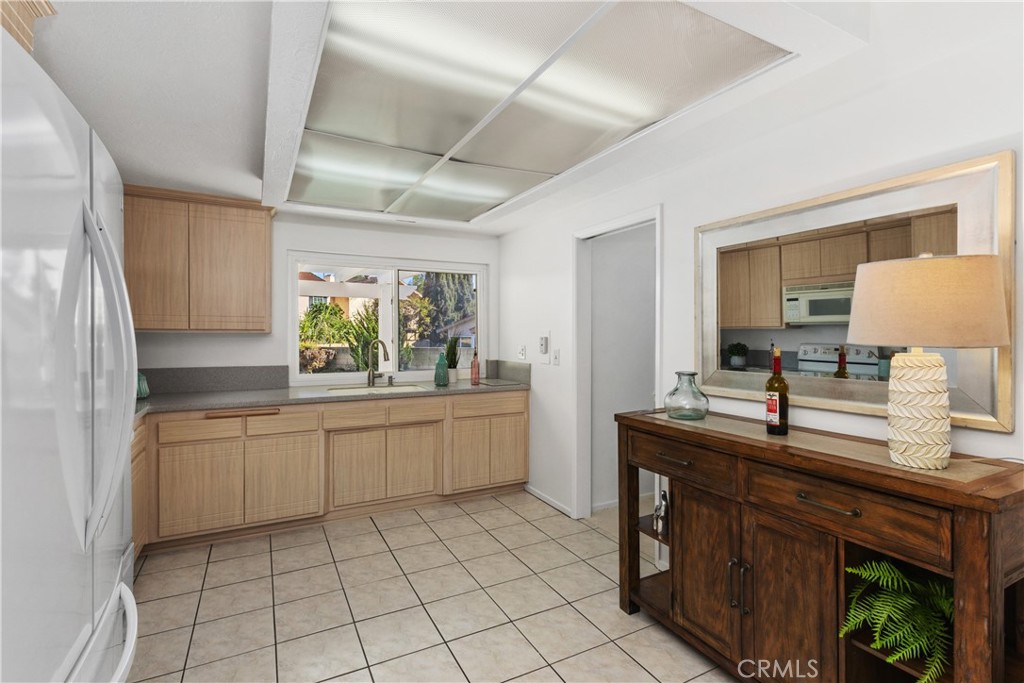 2210 E. Oshkosh Circle