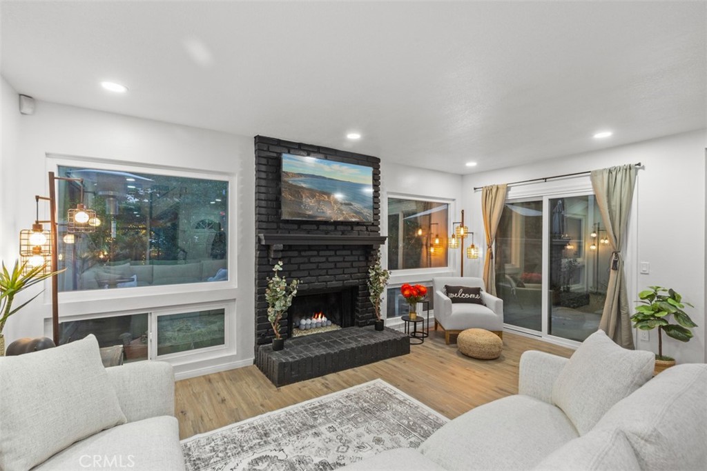 150 S Stonebrook Drive 2