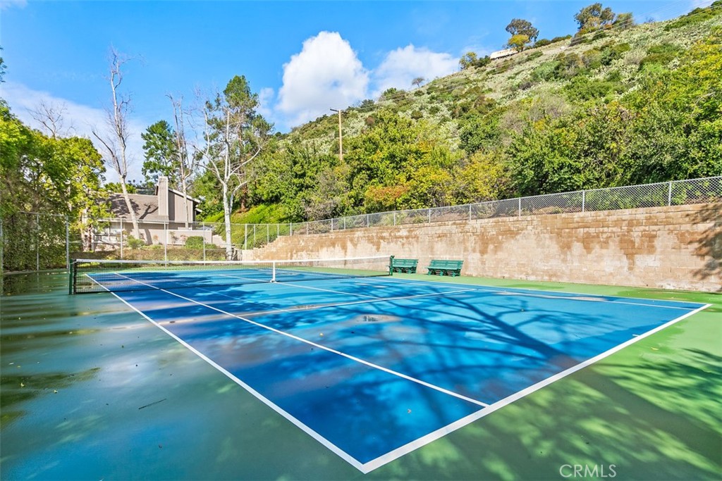 150 S Stonebrook Drive 2