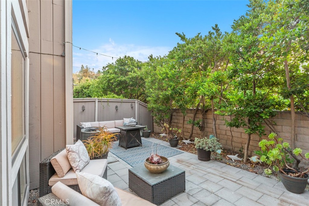 150 S Stonebrook Drive 2