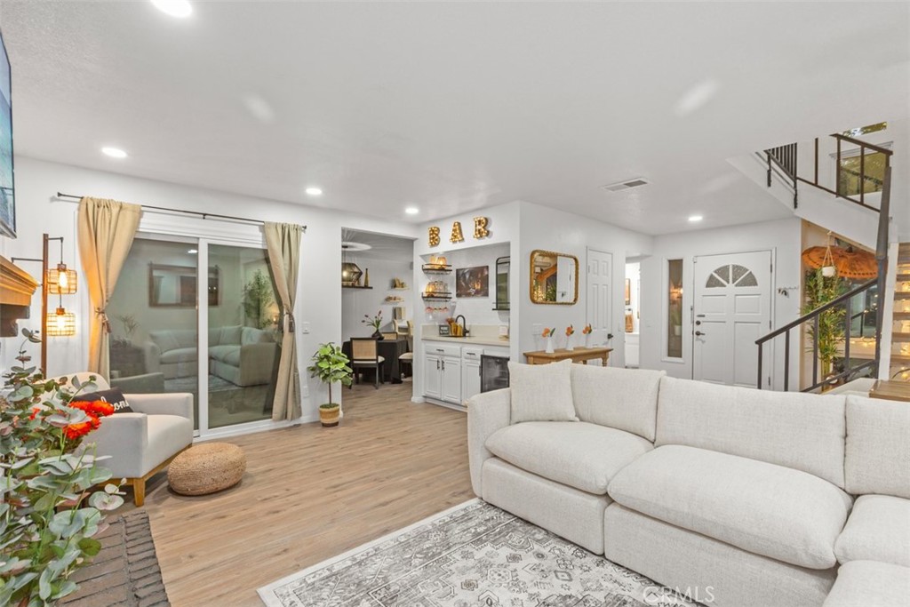 150 S Stonebrook Drive 2