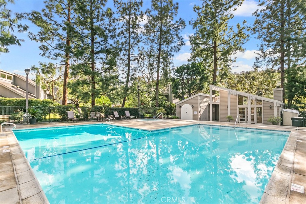 150 S Stonebrook Drive 2