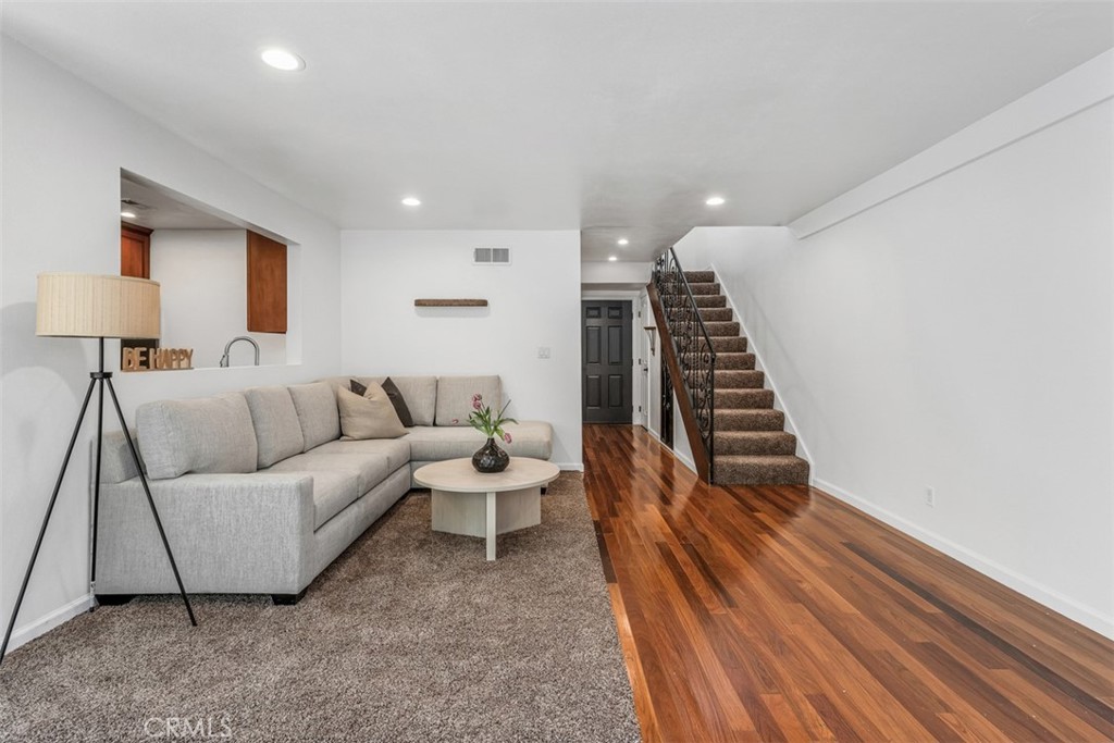 1741 Tustin Avenue 17c