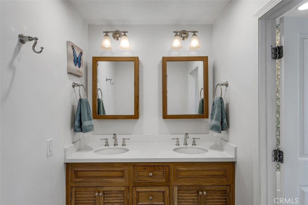 1741 Tustin Avenue 17c