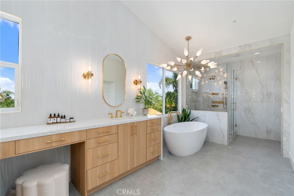 3988 Shady Ridge