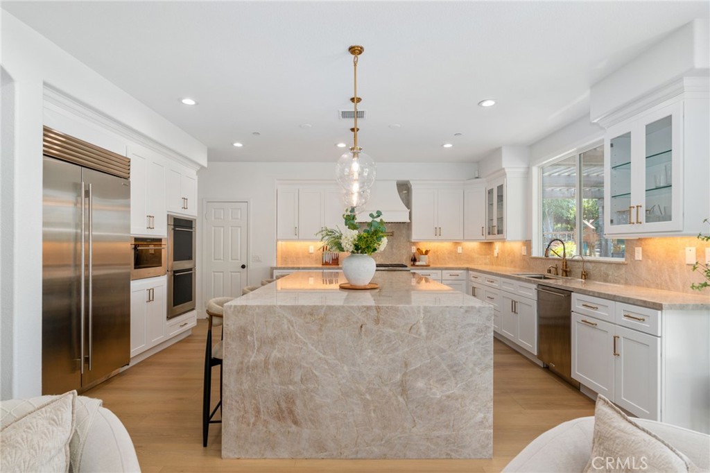 3988 Shady Ridge
