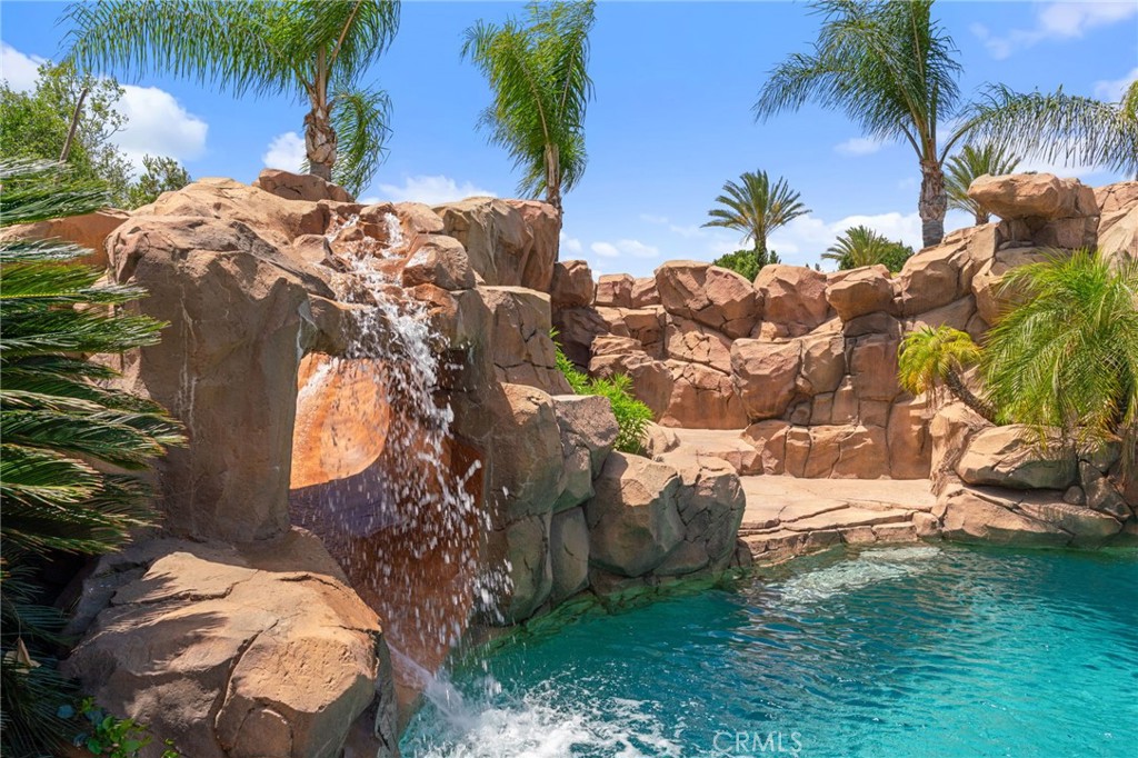 3988 Shady Ridge
