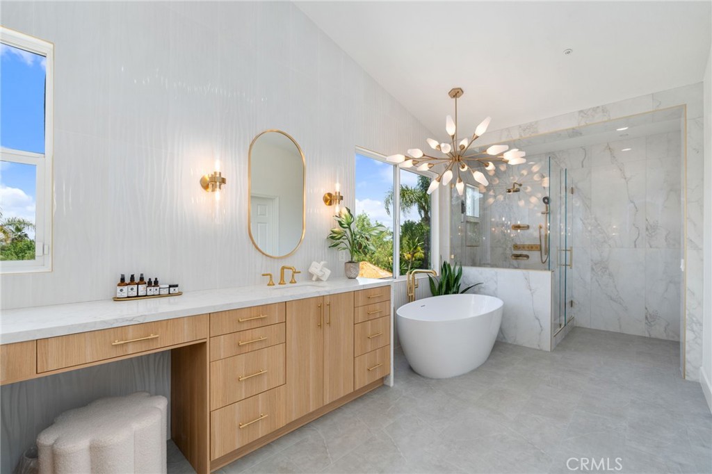 3988 Shady Ridge