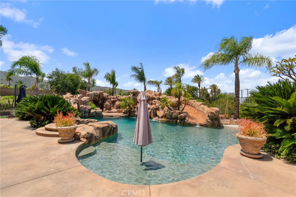 3988 Shady Ridge