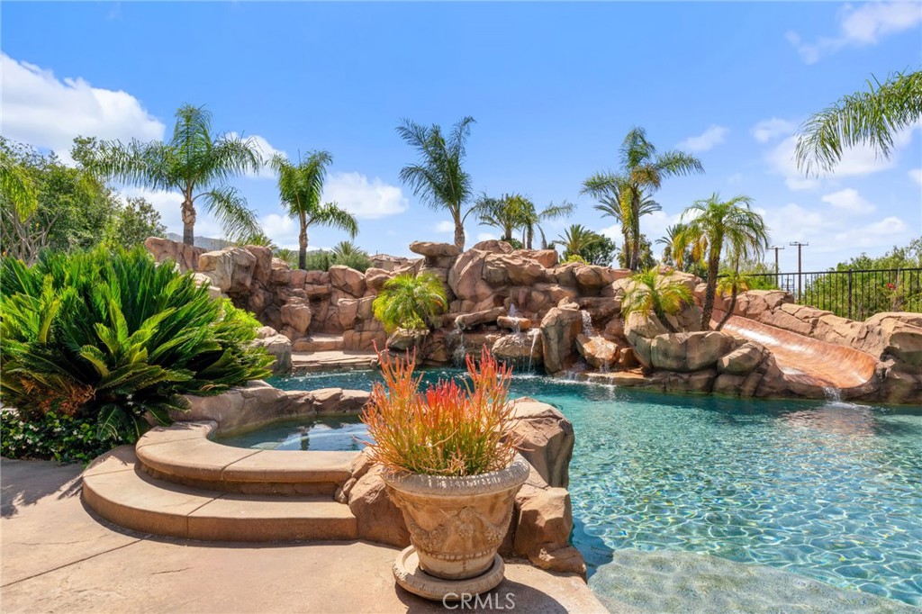 3988 Shady Ridge
